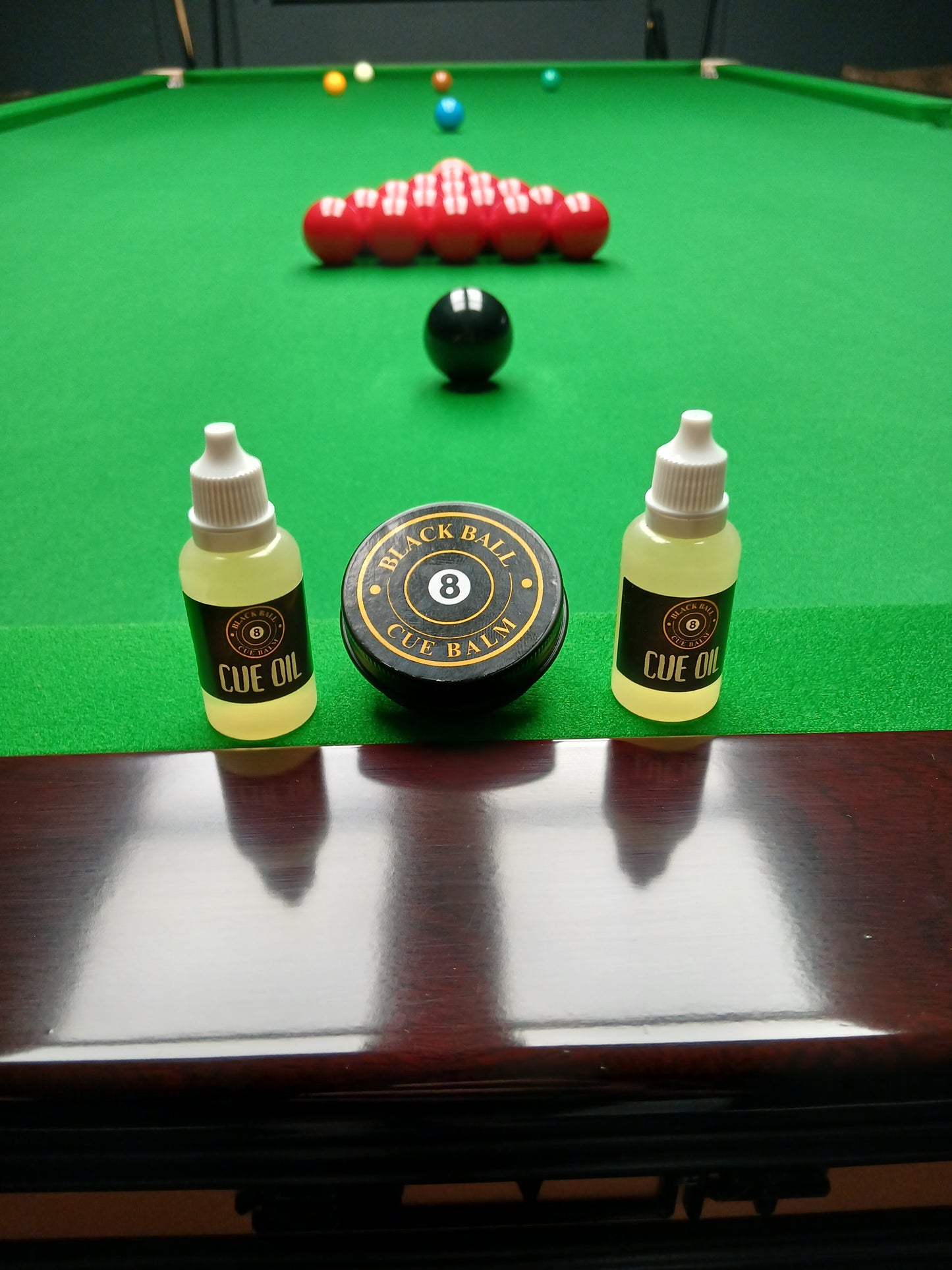 Cue Balm & 2 Cue Oils